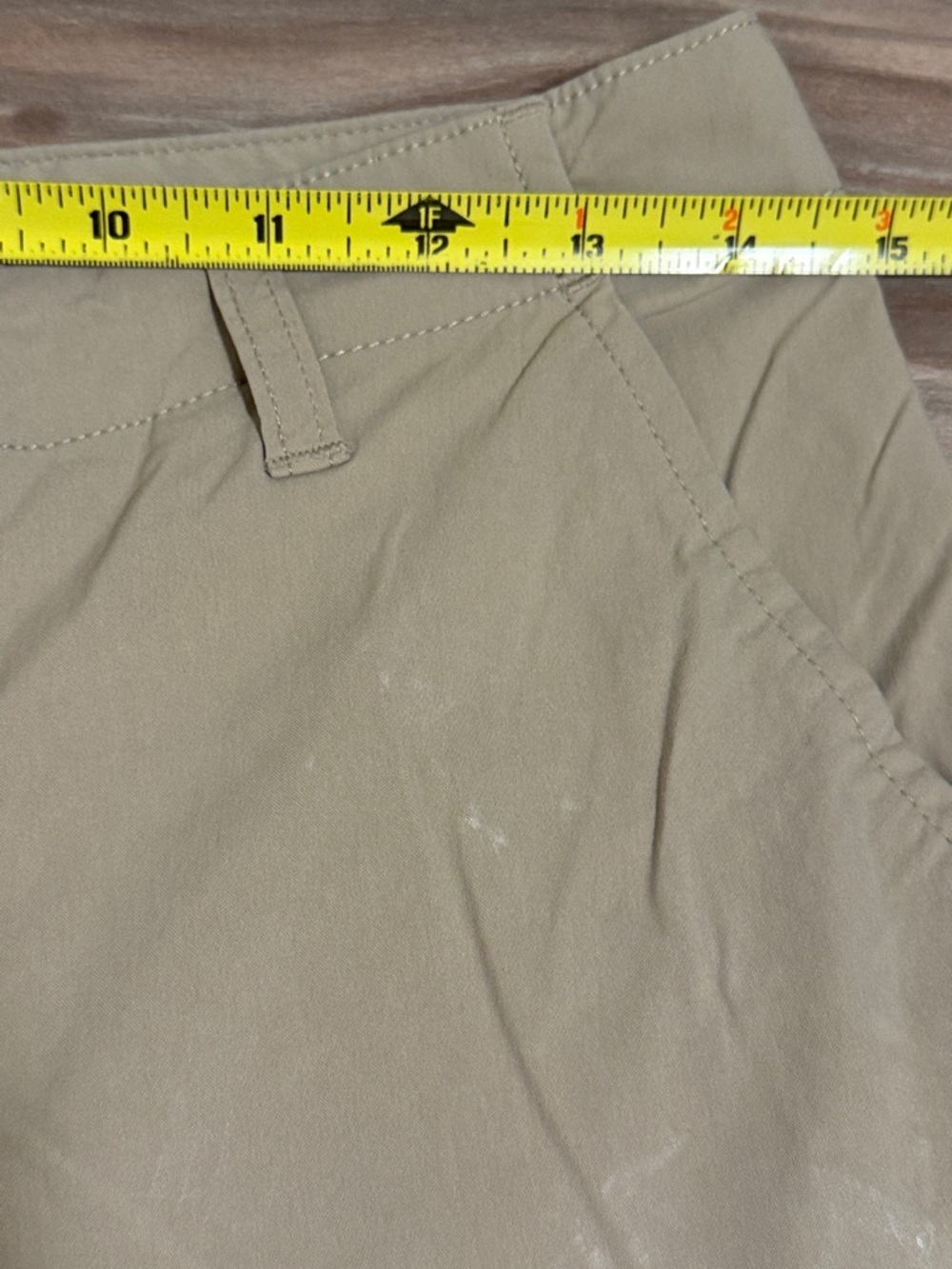 Patagonia Hiking Pants Womens Sz. 6 Beige Khaki Nylon Roll Tab Outdoor Gorpcore - Picture 5 of 8